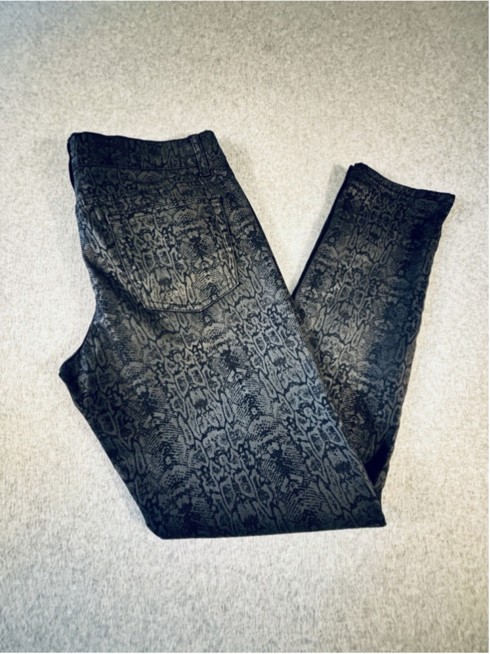 Velvet Heart Women’s Black Snake Print Skinny Jeans Pants 29x28 Stretch